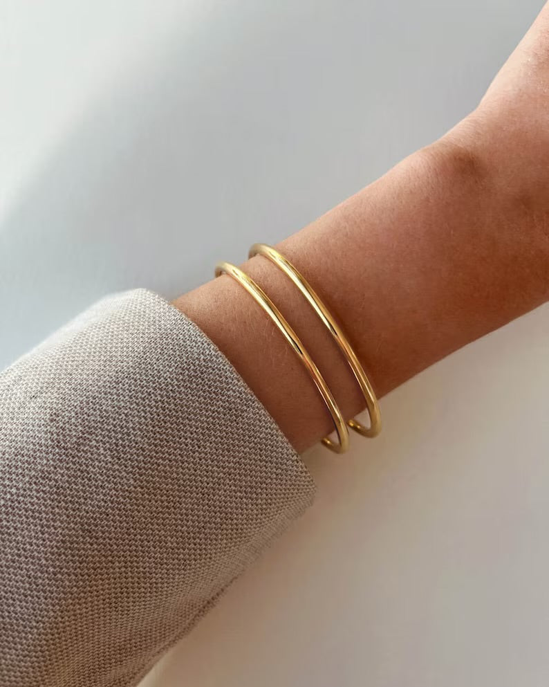 Minimalist Bangle Bracelet