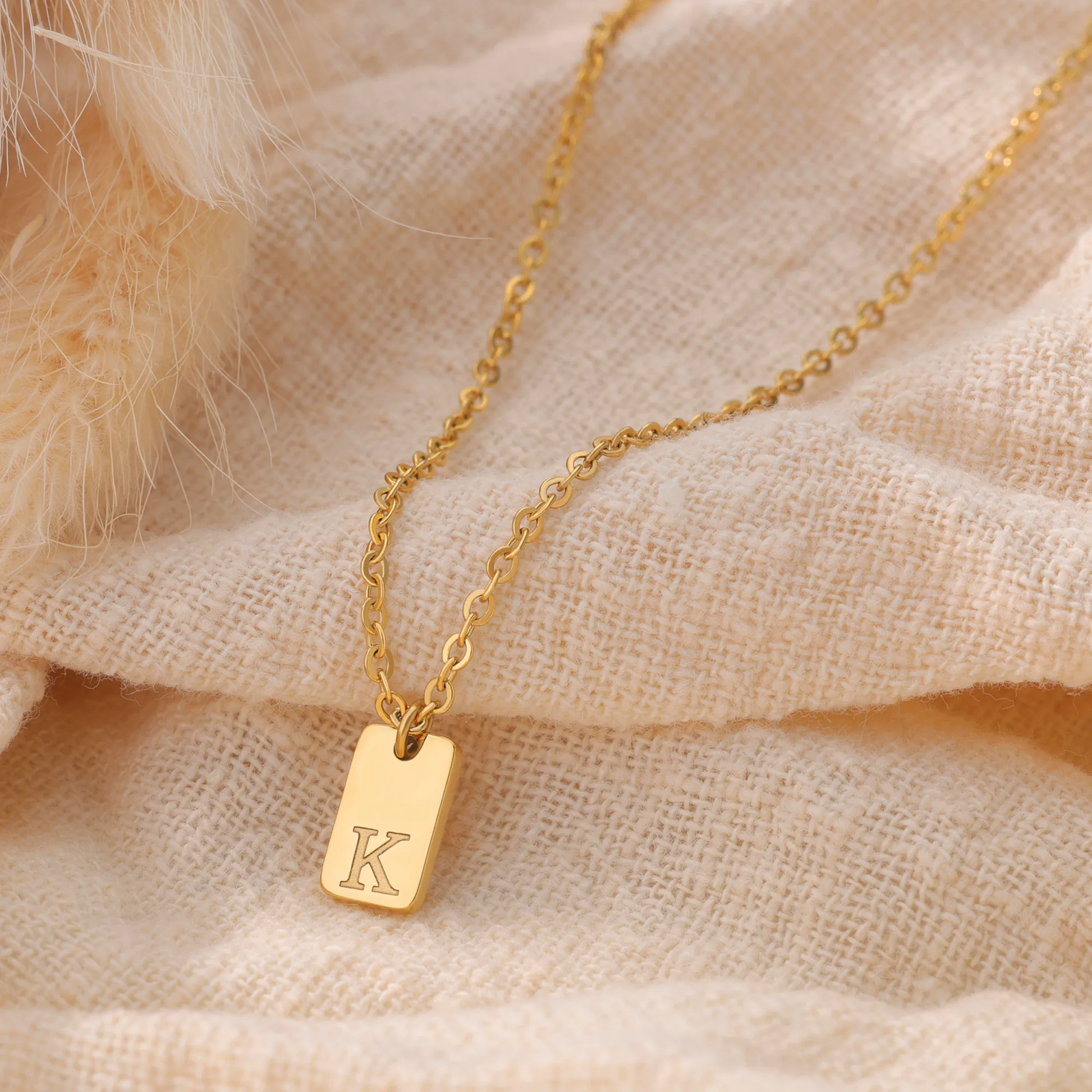 Initialen Ketting Aleid | 14k Verguld Goud