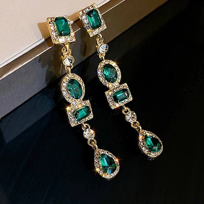 Emerald Romance Earrings | Tijdloze Elegantie