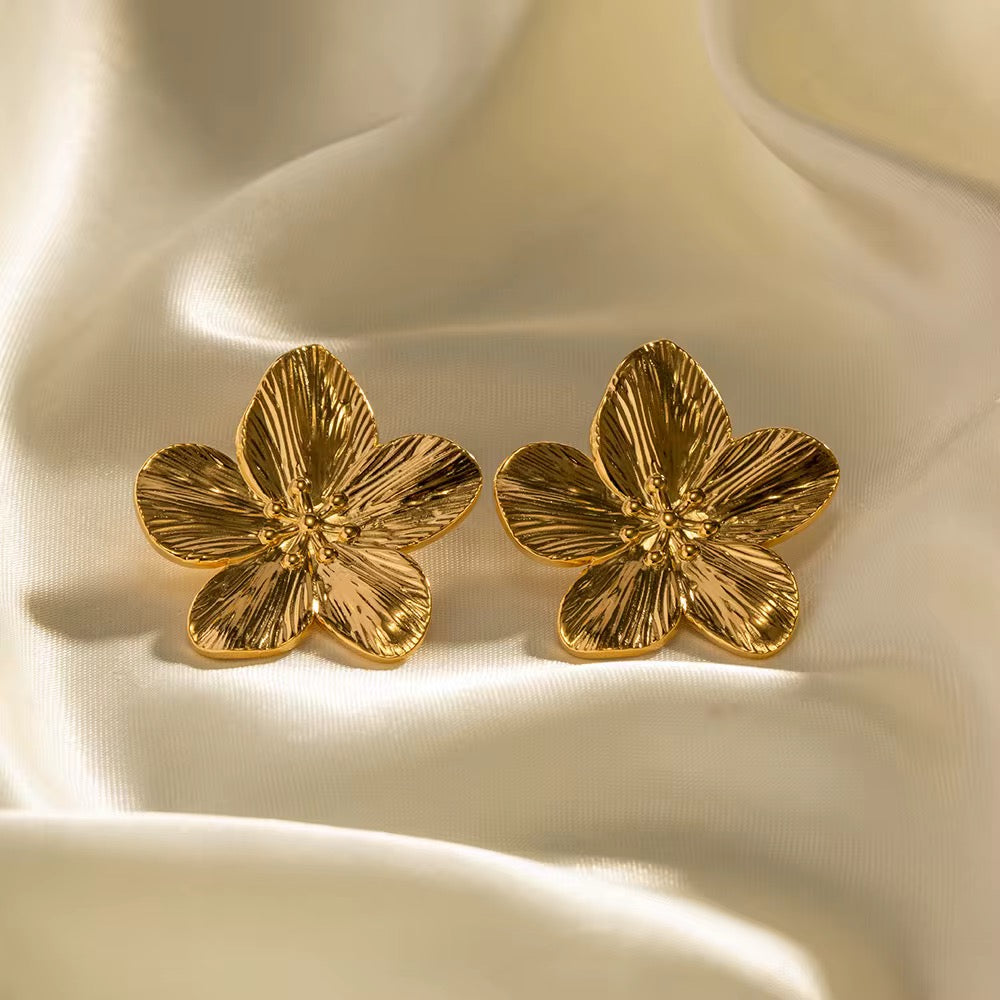 Flower Love Earrings