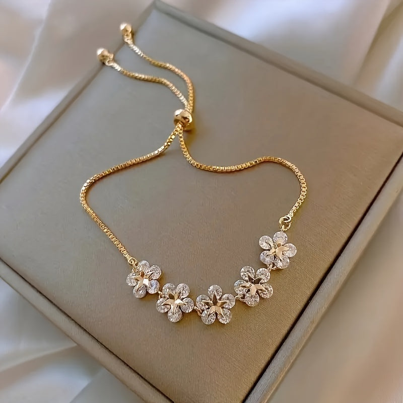Fleur Élégante | Verstelbare Bloemen Armband | Verfijnd Design - Voor Meisjes en Jonge Vrouwen, Een Stijlvol Accessoire