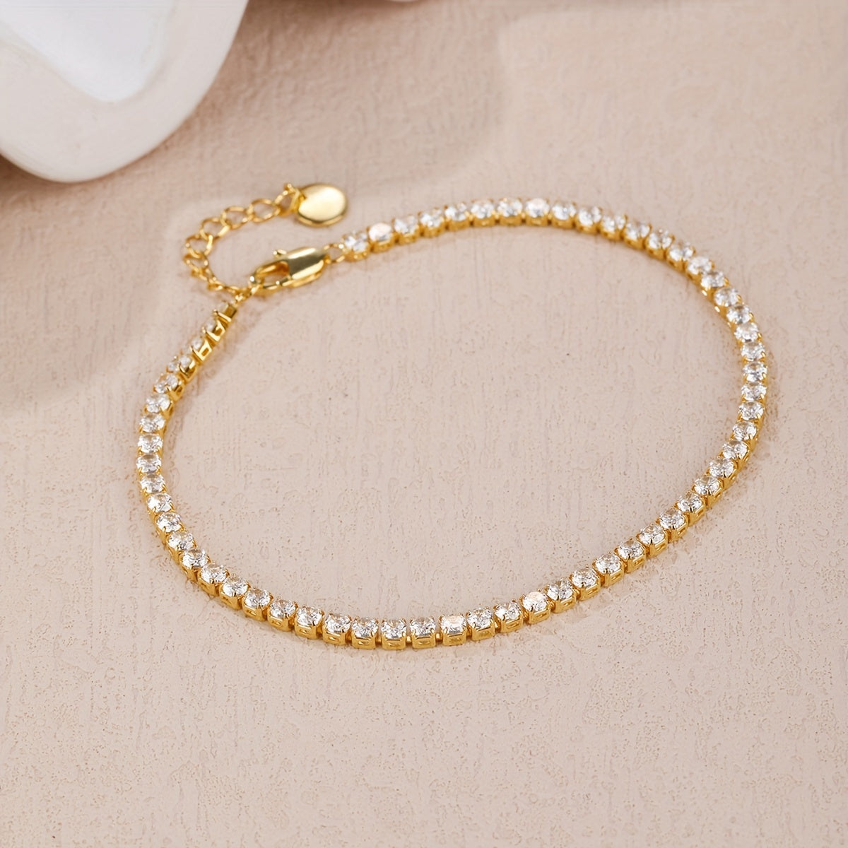 Brillance Éternelle | Hoogwaardige Tennis Armband | Vergulde Koper Met Sprankelende Zirconia - Perfect Cadeau Voor Moeder of Diploma