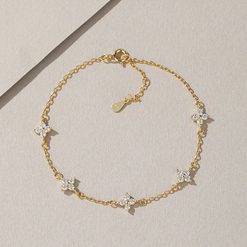 Lucky Clover Bracelet