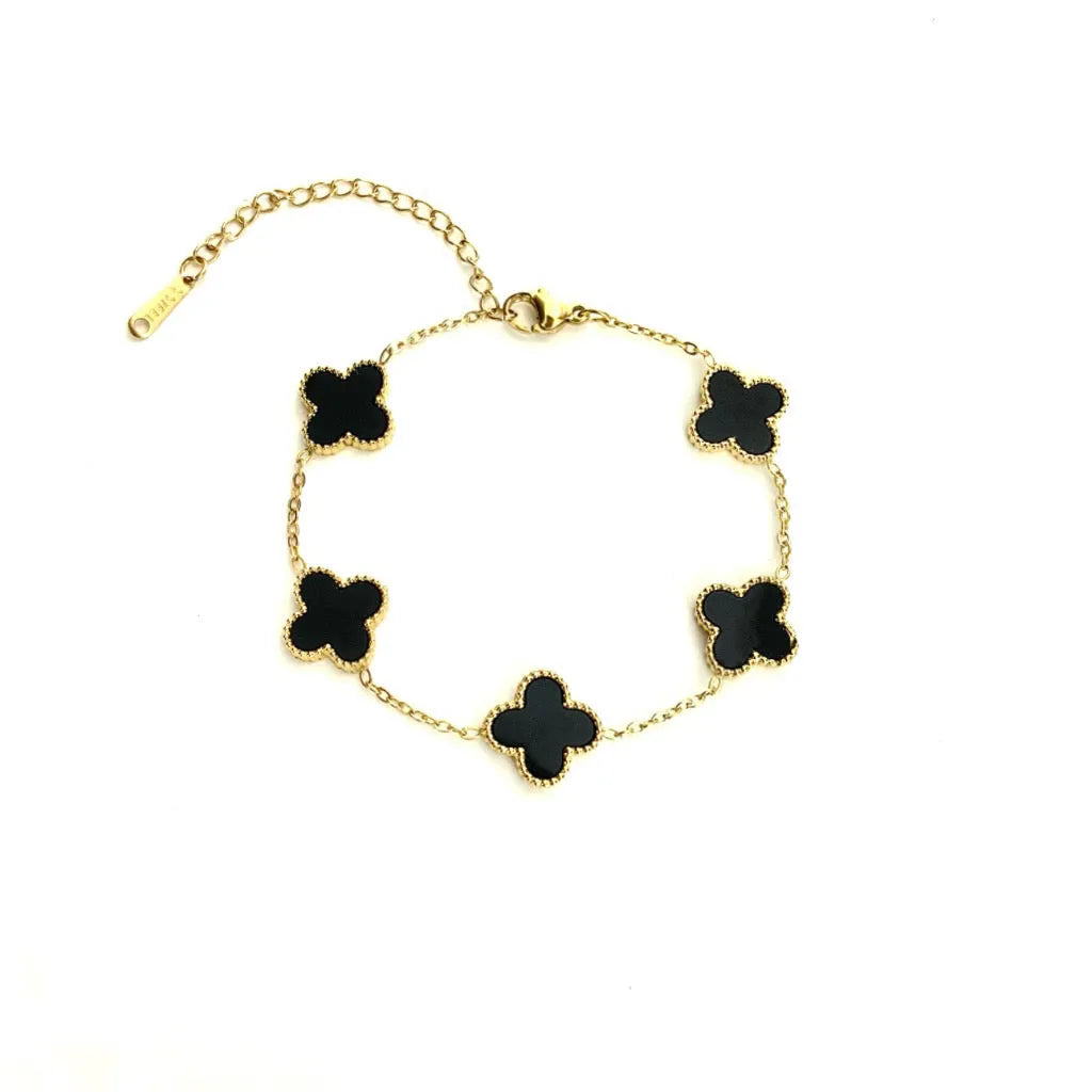 Emily Clover Armband