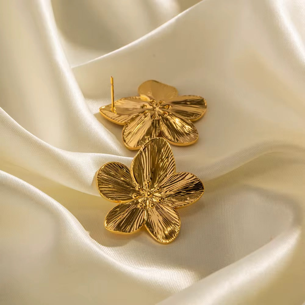 Flower Love Earrings