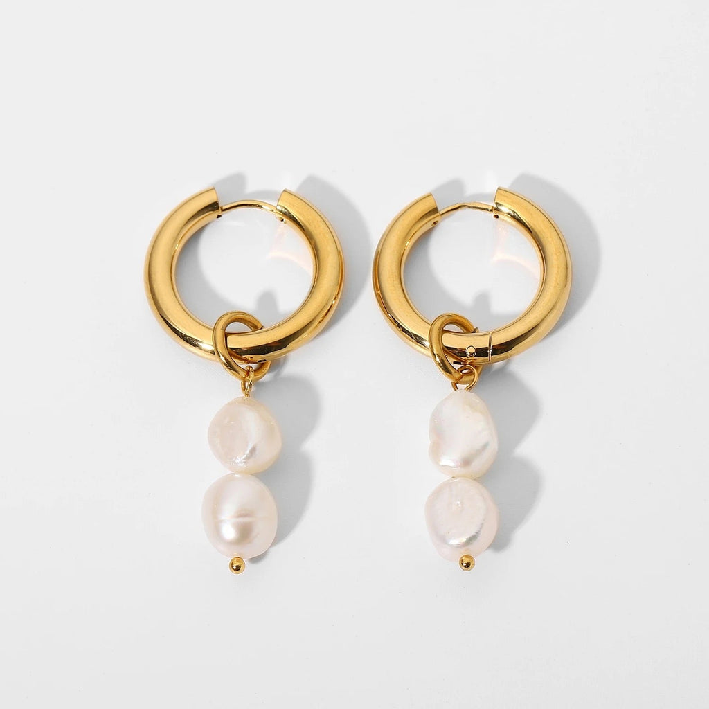 BELLA Pearl Earrings
