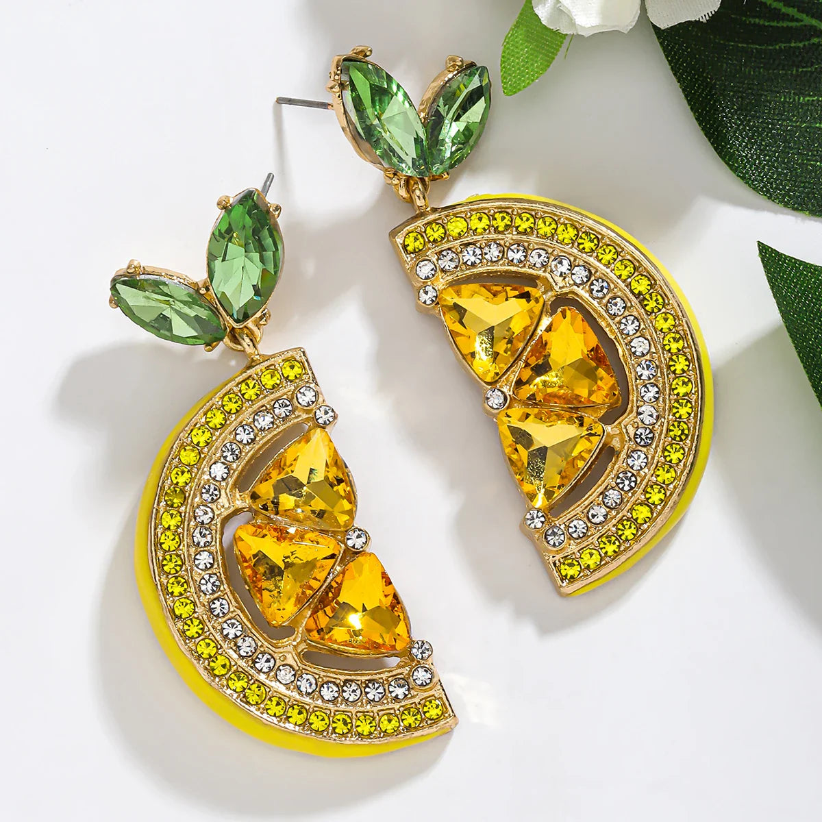 Crystal Lemon Earrings | Gouden Citrusoorringen met Kristallen voor de Zomer