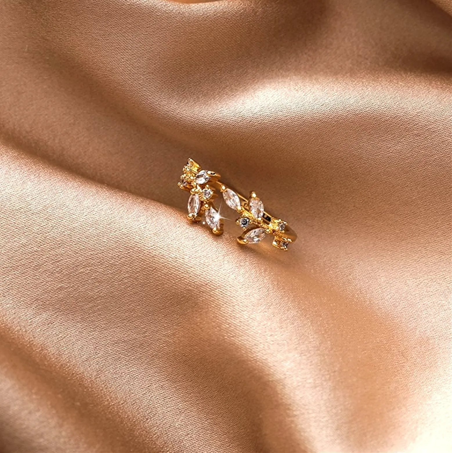 Nopi Kristallen Ring